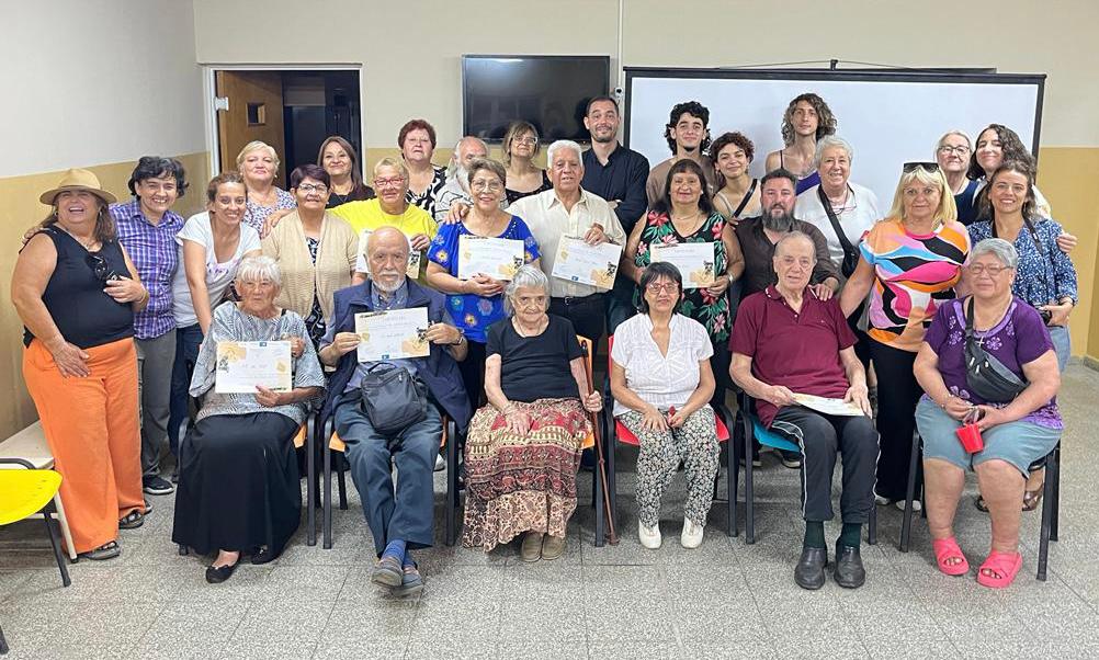 AVE y CEVE en la historia oral de Villa Siburu